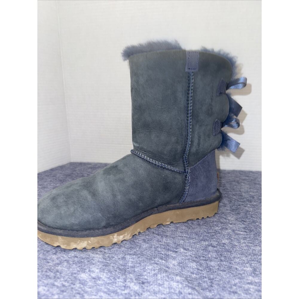 UGG Bailey Bow Blue Suede Sheepskin Boots Womens Size 7